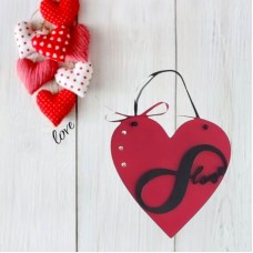 Κρεμαστή Ξύλινη Καρδιά, Άπειρο