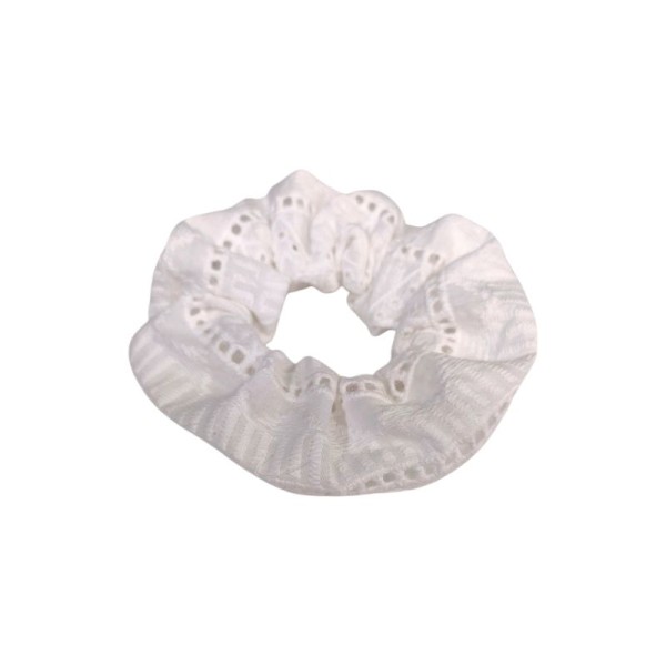 Scruncie Broderie
