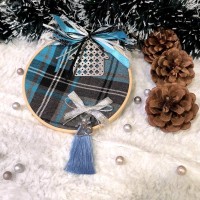 Κρεμαστό Γούρι σε Τελαράκι, Μπλε Καρό