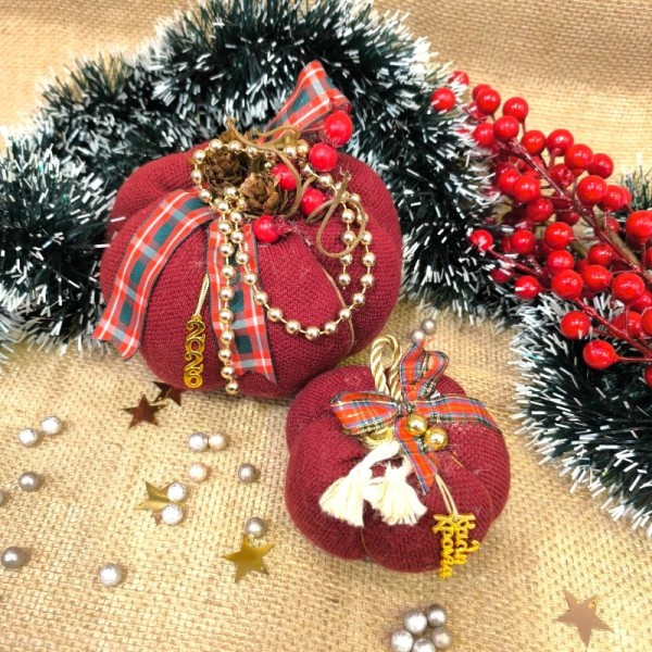 Χριστουγεννιάτικη Κολοκύθα Γούρι Μπορντό